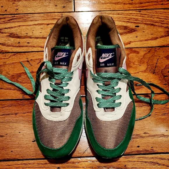 NIKE AIR MAX - Picture 8 of 9